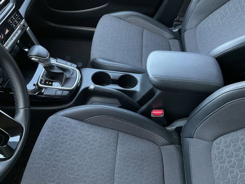 Used 2025 Kia Seltos S image 37