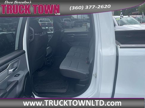 Used 2022 RAM 1500 Big Horn AWD/4WD image 10
