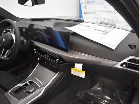 New 2026 BMW 330i xDrive Sedan w/ M Sport Package AWD/4WD image 18