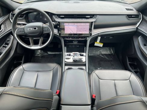 New 2026 Jeep Grand Cherokee Limited AWD/4WD image 5