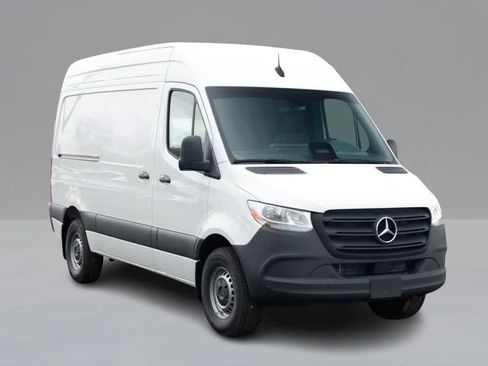 New 2025 Mercedes-Benz Sprinter 2500 image 3