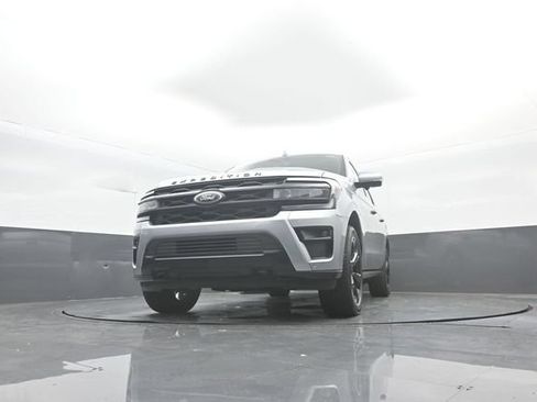 Certified 2023 Ford Expedition Max Limited AWD/4WD image 36