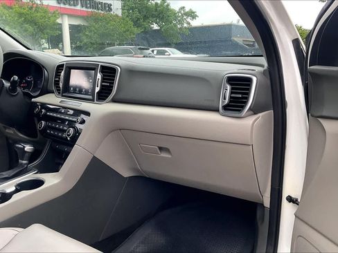 Used 2018 Kia Sportage EX w/ EX Sport Appearance Package FWD image 18
