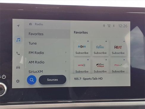 Used 2025 Toyota Camry SE image 7