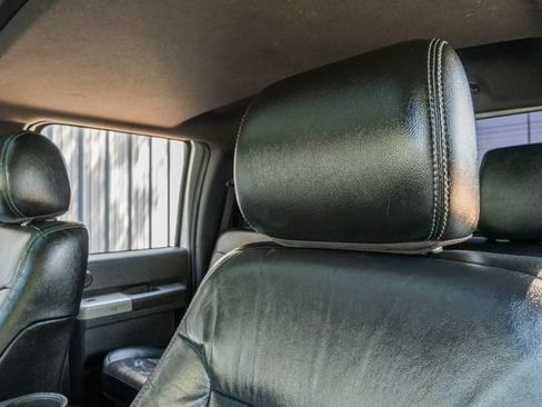 Used 2013 Ford F250 Lariat w/ Lariat Ultimate Pkg AWD/4WD image 20