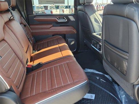 New 2026 GMC Sierra 2500 Denali Ultimate image 14