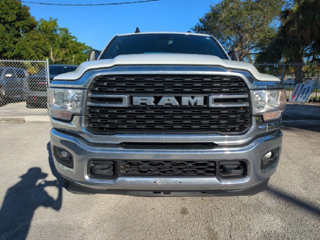 Used 2024 RAM 2500 Big Horn AWD/4WD image 2