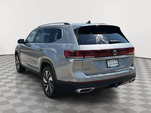 Used 2024 Volkswagen Atlas SEL AWD/4WD image 9