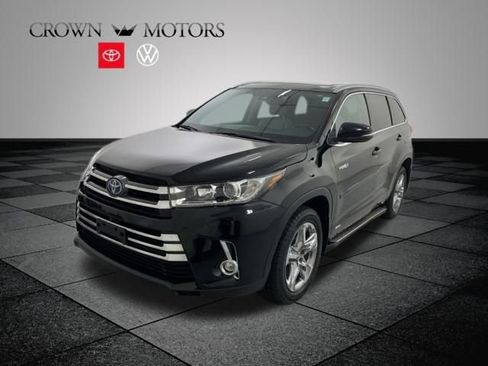 Used 2019 Toyota Highlander Limited Platinum AWD/4WD image 3