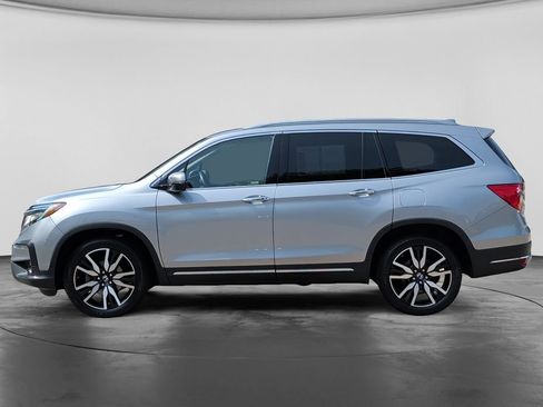Used 2019 Honda Pilot Touring image 4