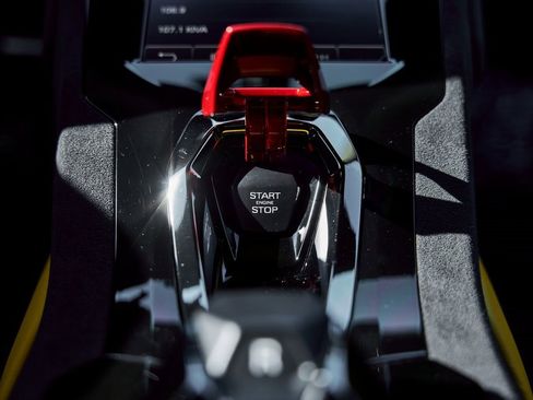 Used 2023 Lamborghini Huracan Tecnica image 64