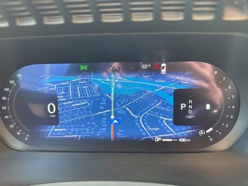 Certified 2025 Volvo XC90 B6 Plus AWD/4WD image 23