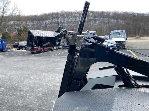 Used 2020 Ford F550 4x4 Regular Cab Super Duty image 31