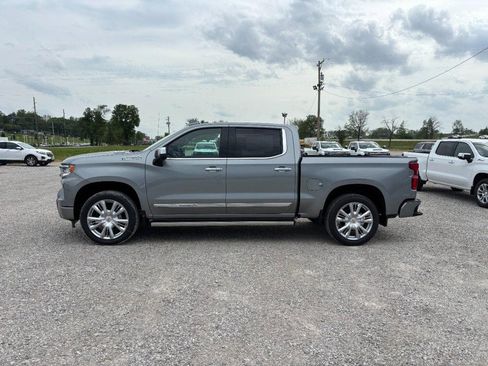 New 2026 Chevrolet Silverado 1500 High Country AWD/4WD image 2