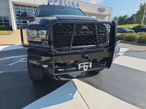 Used 2022 RAM 3500 Big Horn w/ Night Edition AWD/4WD image 8