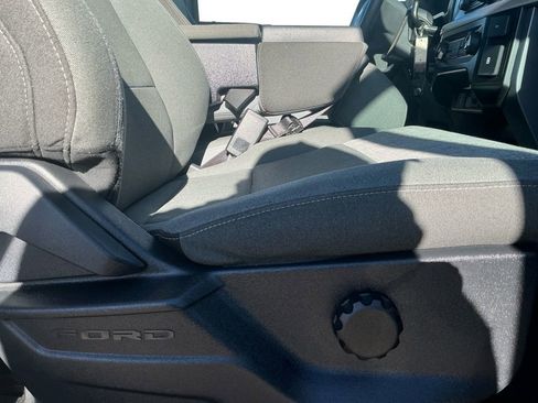Used 2023 Ford F150 XLT image 18