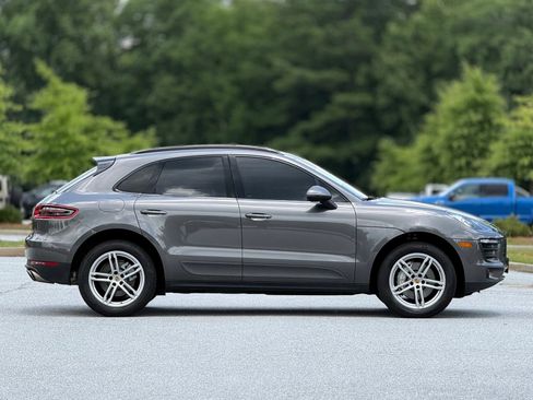 Used 2018 Porsche Macan S AWD/4WD image 12