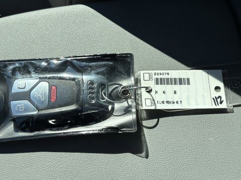 Used 2024 Audi Q5 2.0T Premium w/ Summer of Audi Package image 38