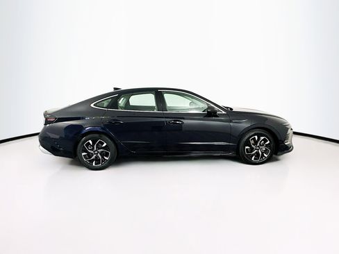 Used 2025 Hyundai Sonata SEL FWD image 10