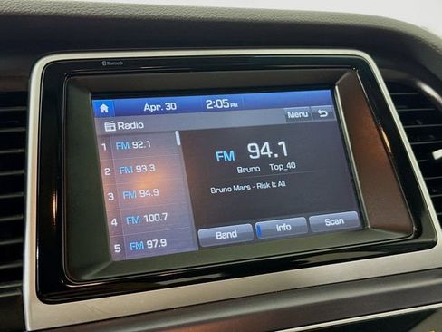 Used 2019 Hyundai Sonata SE FWD image 16