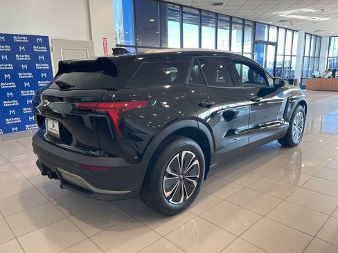 New 2025 Chevrolet Blazer EV LT image 2