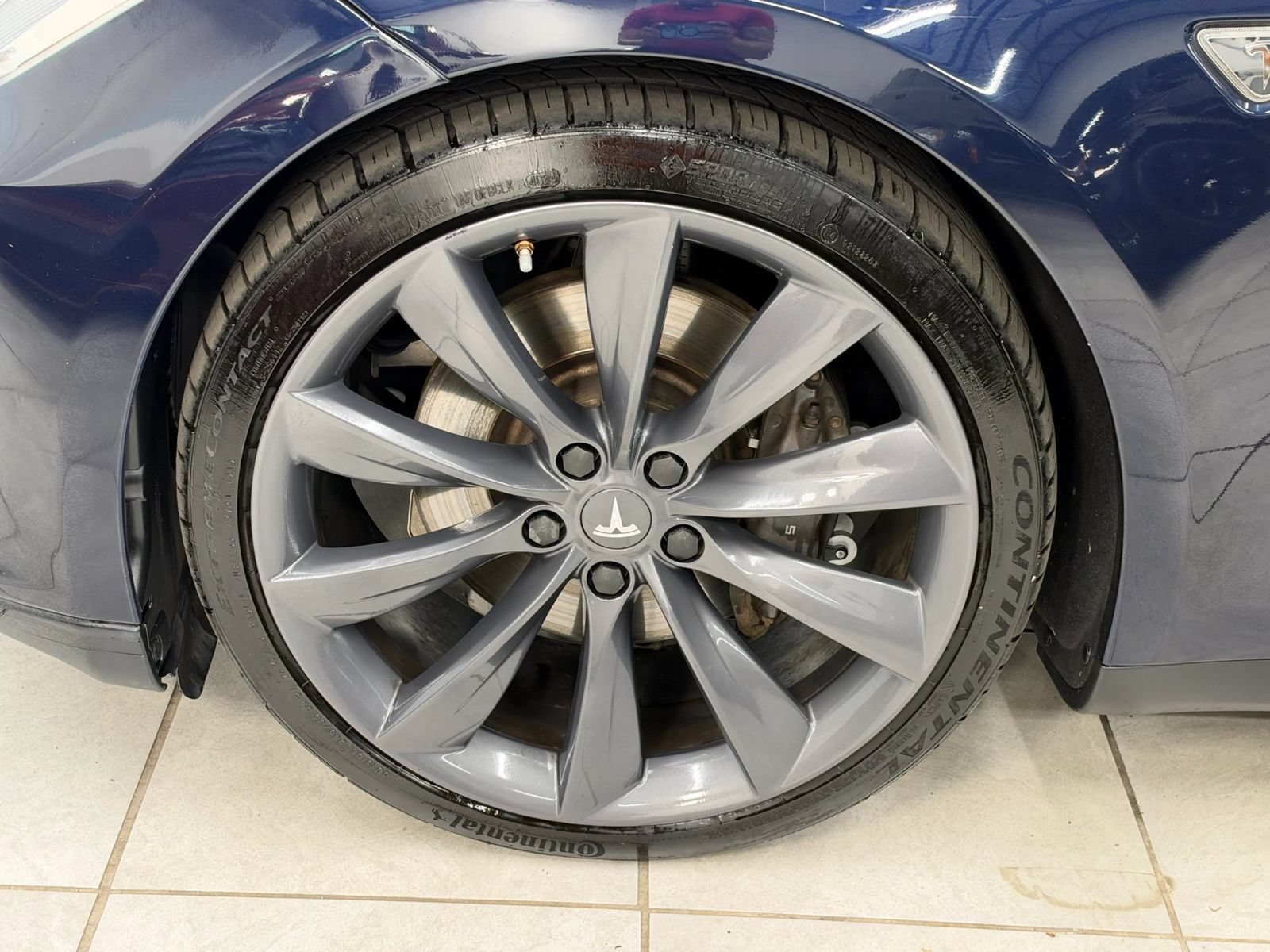 Used 2012 Tesla Model S Performance RWD image 38