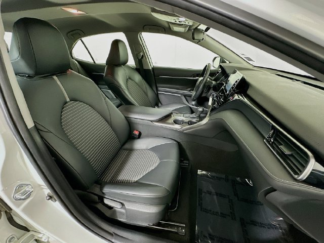 Used 2023 Toyota Camry SE FWD image 26