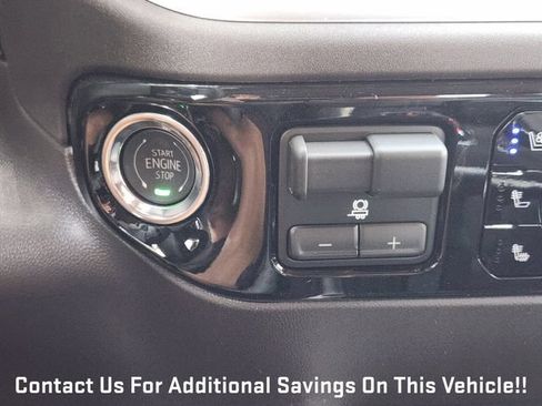 New 2026 GMC Sierra 1500 SLT AWD/4WD image 16