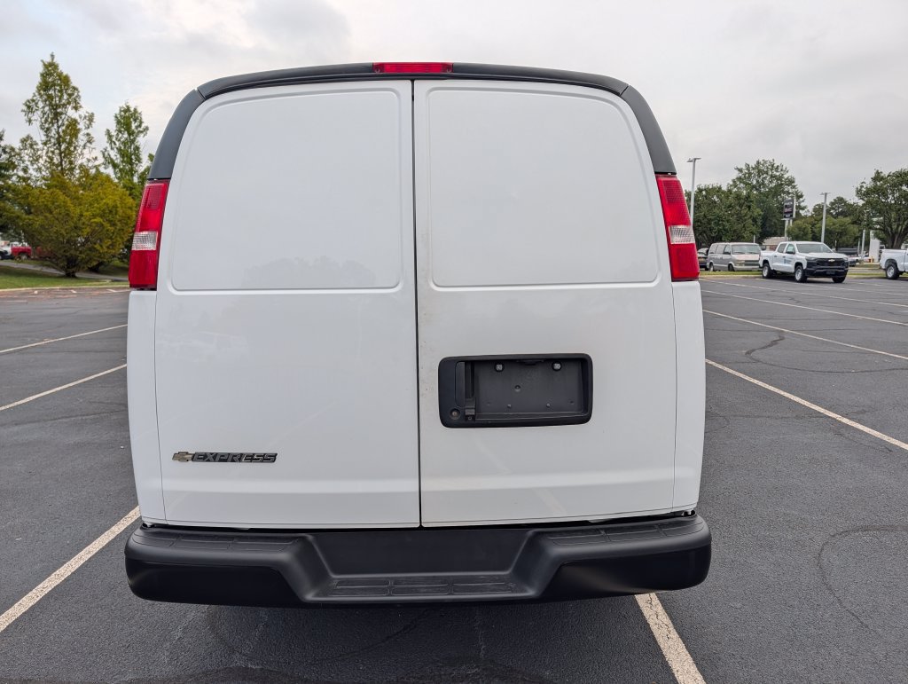 Used 2023 Chevrolet Express 2500 Extended w/ Driver Convenience Package RWD image 19