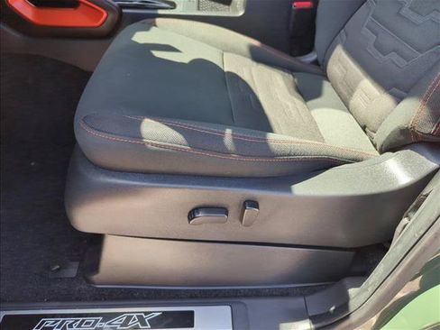 Used 2023 Nissan Frontier PRO-4X w/ Pro Convenience Package AWD/4WD image 14