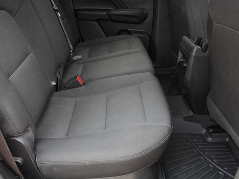 Used 2023 Chevrolet Colorado Trail Boss w/ Technology Package AWD/4WD image 23