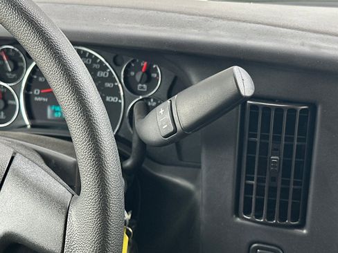 New 2024 Chevrolet Express 3500 w/ Power Convenience Package image 18