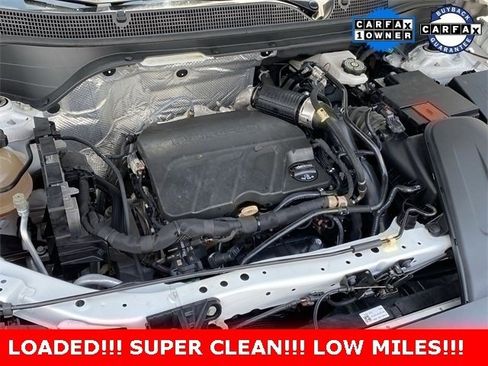 Certified 2024 Chevrolet Trax RS w/ Sunroof Package image 30