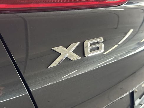 Used 2023 BMW X6 xDrive40i AWD/4WD image 11