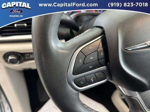 Used 2023 Chrysler Voyager LX FWD image 21