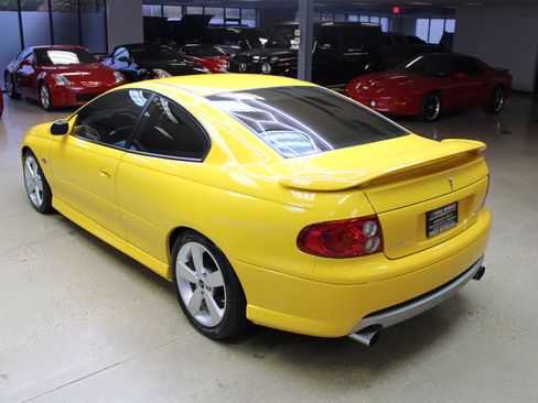 Used 2005 Pontiac GTO image 3
