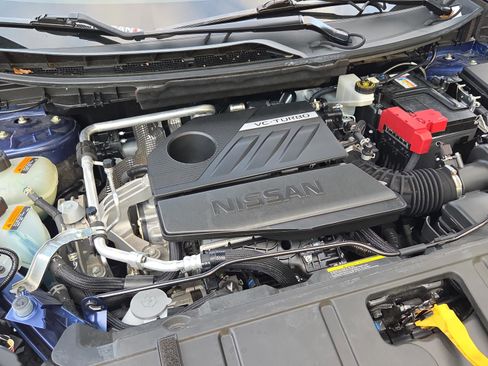 Used 2023 Nissan Rogue SV image 21