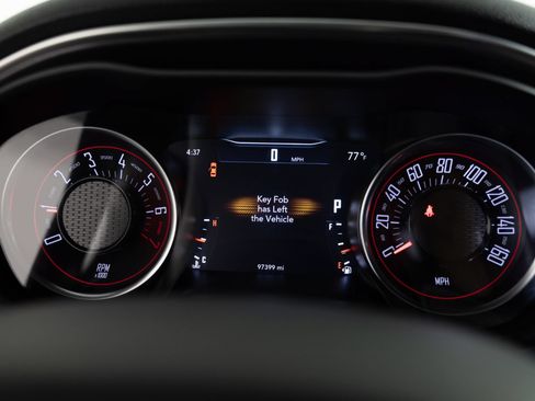 Used 2018 Dodge Challenger SXT RWD image 19