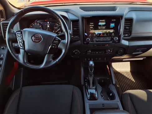 Used 2023 Nissan Frontier PRO-4X w/ Pro Convenience Package image 12