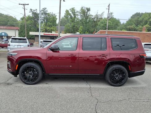 New 2026 Jeep Grand Wagoneer Limited AWD/4WD image 7