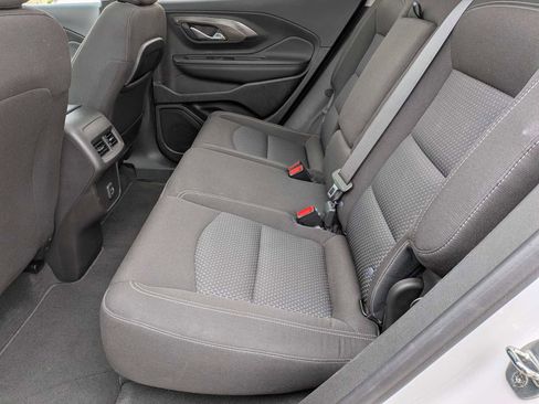 Used 2023 GMC Terrain SLE w/ Driver Convenience Package AWD/4WD image 17