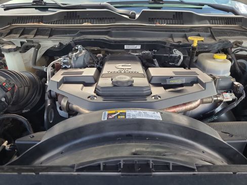 Used 2017 RAM 3500 Laramie w/ Sport Appearance Group image 17