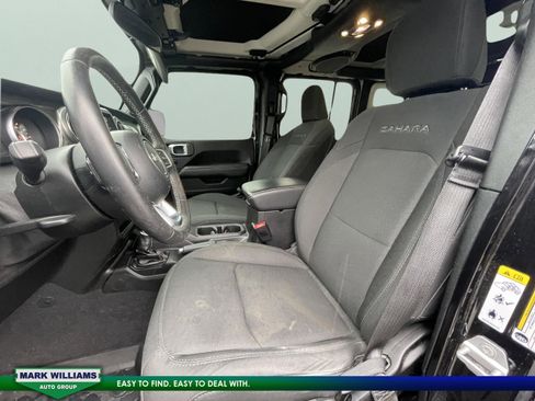 Used 2019 Jeep Wrangler Unlimited Sahara w/ Safety Group image 14