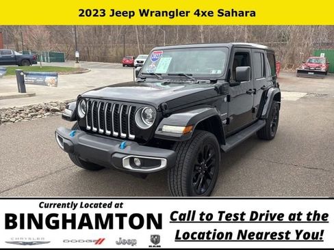 Used 2023 Jeep Wrangler Unlimited Sahara w/ Cold Weather Group image 3