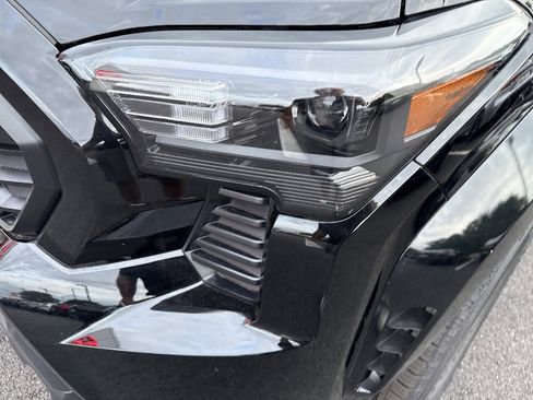 New 2025 Toyota Tacoma TRD Sport AWD/4WD image 30