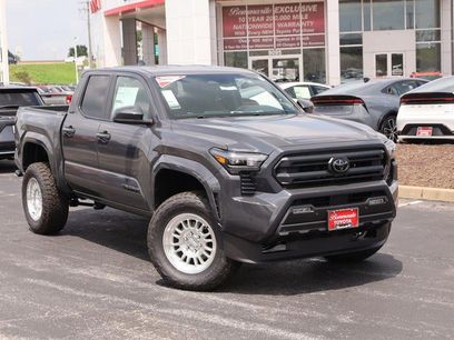 New 2025 Toyota Tacoma SR5