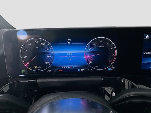 Certified 2026 Mercedes-Benz GLA 250 4MATIC image 14