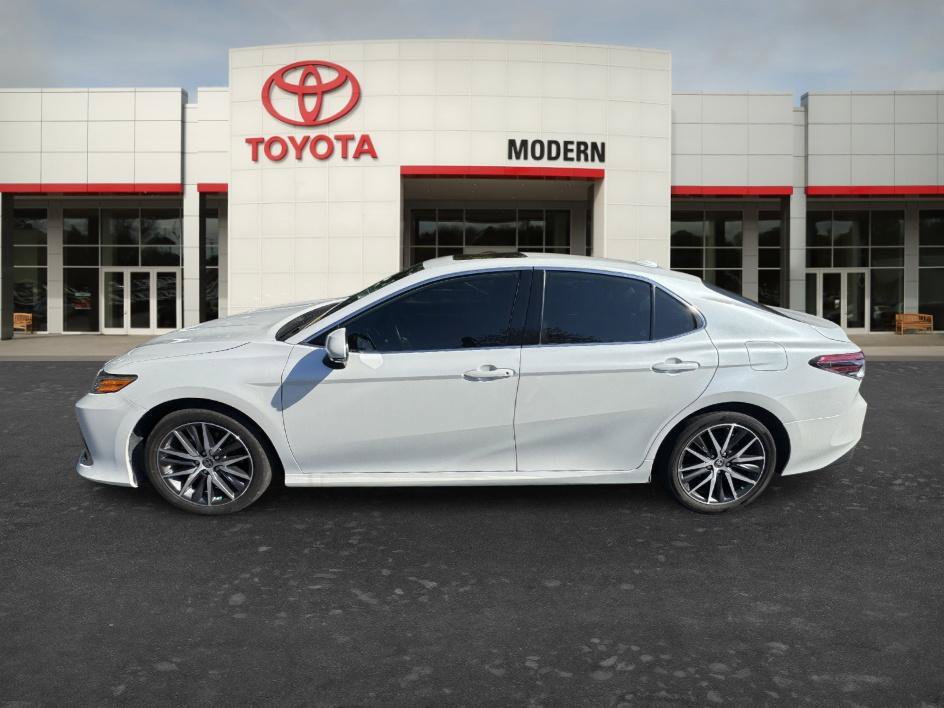 Certified 2023 Toyota Camry XLE w/ Navigation Package FWD image 18