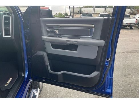 Used 2014 RAM 2500 Big Horn AWD/4WD image 25