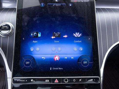 Used 2024 Mercedes-Benz GLC 300 w/ AMG Line image 24